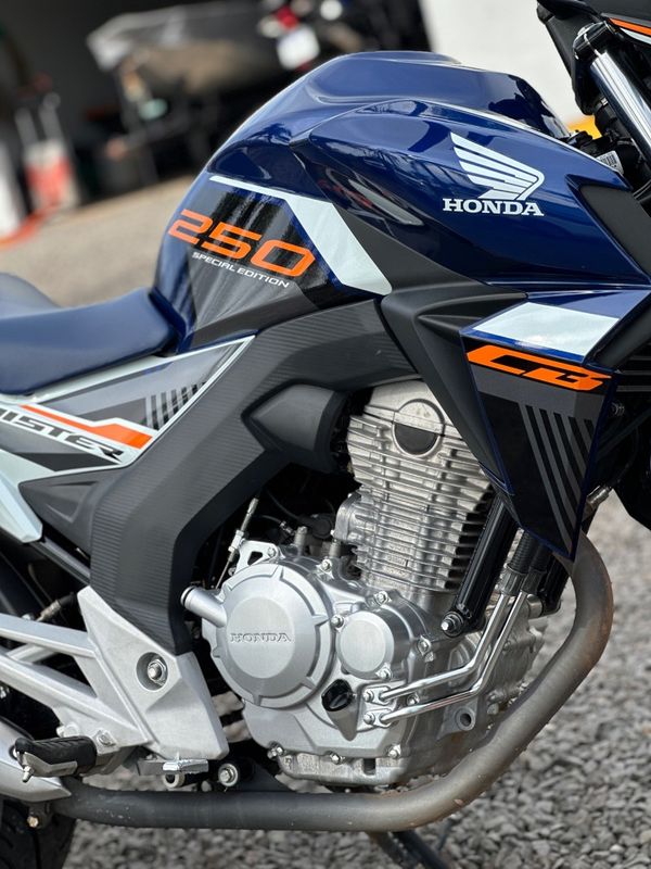 Honda Motos CB 250F TWISTER 2020 NEUMANN VEÍCULOS ARROIO DO MEIO / Carros no Vale