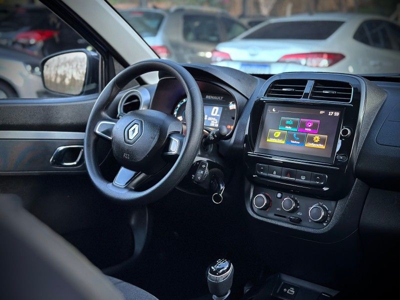 Renault KWID OUTSIDER 1.0 2024 NEUMANN VEÍCULOS ARROIO DO MEIO / Carros no Vale