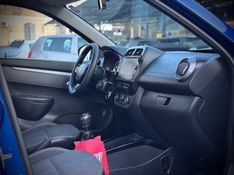 Renault KWID OUTSIDER 1.0 2024 NEUMANN VEÍCULOS ARROIO DO MEIO / Carros no Vale