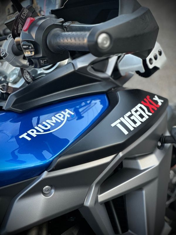 Triumph TIGER 800 2015 NEUMANN VEÍCULOS ARROIO DO MEIO / Carros no Vale