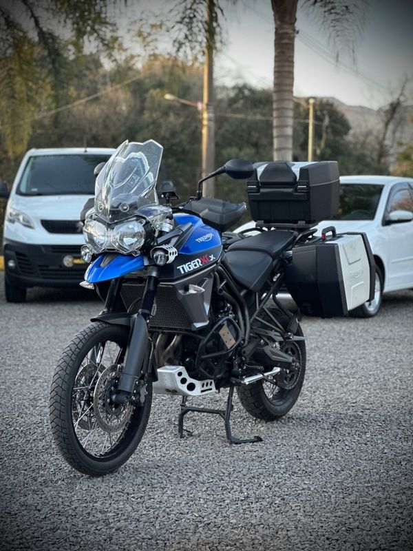 Triumph TIGER 800 2015 NEUMANN VEÍCULOS ARROIO DO MEIO / Carros no Vale