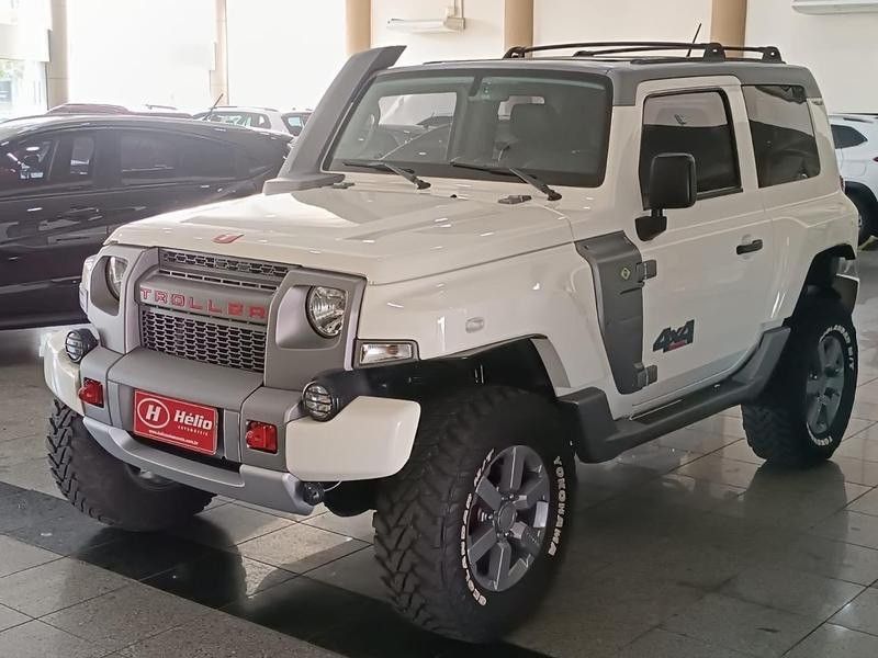 Troller TX4 2017 HÉLIO AUTOMÓVEIS LAJEADO / Carros no Vale