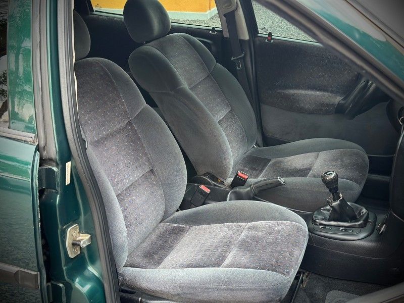 Chevrolet VECTRA GLS 2.2 1999 NEUMANN VEÍCULOS ARROIO DO MEIO / Carros no Vale