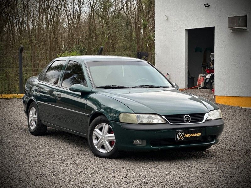Chevrolet VECTRA GLS 2.2 1999 NEUMANN VEÍCULOS ARROIO DO MEIO / Carros no Vale