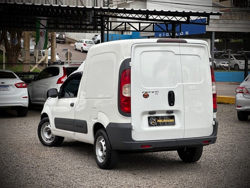 Fiat FIORINO FURGÃO 1.4 EVO 2015 NEUMANN VEÍCULOS ARROIO DO MEIO / Carros no Vale