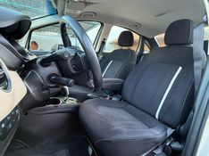 Fiat LINEA ESSENCE 1.8 2016 FERREIRA VEÍCULOS VENÂNCIO AIRES / Carros no Vale