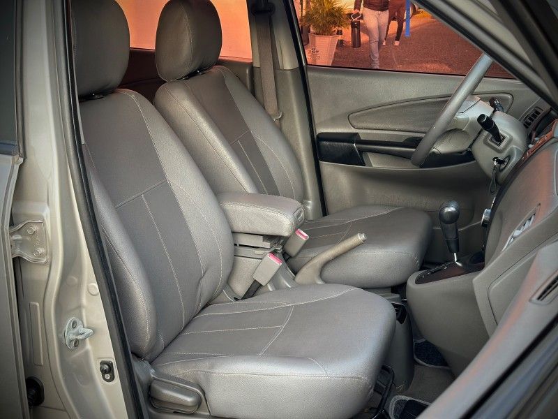 Hyundai TUCSON GL 2.0 2009 NEUMANN VEÍCULOS ARROIO DO MEIO / Carros no Vale