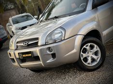 Hyundai TUCSON GL 2.0 2009 NEUMANN VEÍCULOS ARROIO DO MEIO / Carros no Vale