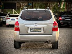 Hyundai TUCSON GL 2.0 2009 NEUMANN VEÍCULOS ARROIO DO MEIO / Carros no Vale