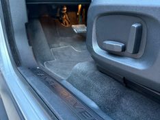 Land Rover EVOQUE 2.0 SI4 2017 FERREIRA VEÍCULOS VENÂNCIO AIRES / Carros no Vale
