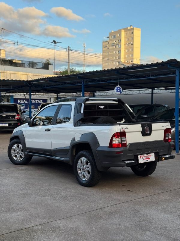 FIAT STRADA C.DUPLA ADV LOCKER 1.8 /2012 FERREIRA VEÍCULOS VENÂNCIO AIRES / Carros no Vale