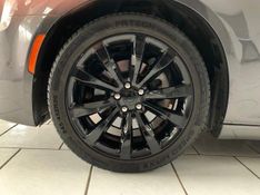 CHRYSLER 300 C 3.6 V6 GASOLINA AUTOMÁTICO 2015/2015 FÁBIO BERNARDES PORTO ALEGRE / Carros no Vale