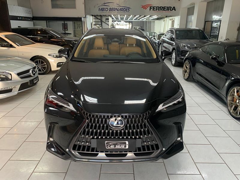 LEXUS NX 350H 2.5 16V VVT-I HYBRID LUXURY CVT AWD 2023/2023 FÁBIO BERNARDES PORTO ALEGRE / Carros no Vale