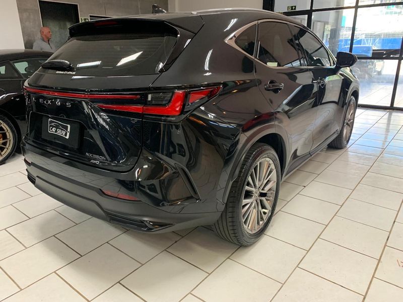 LEXUS NX 350H 2.5 16V VVT-I HYBRID LUXURY CVT AWD 2023/2023 FÁBIO BERNARDES PORTO ALEGRE / Carros no Vale