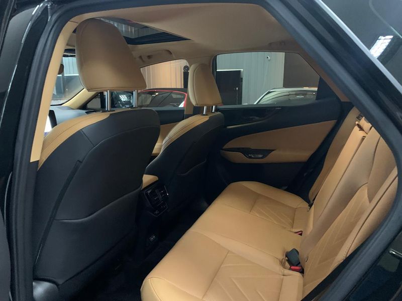 LEXUS NX 350H 2.5 16V VVT-I HYBRID LUXURY CVT AWD 2023/2023 FÁBIO BERNARDES PORTO ALEGRE / Carros no Vale