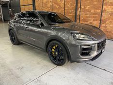 PORSCHE CAYENNE 4.0 V8 GASOLINA TURBO GT COUPÉ AWD TIPTRONIC S 2024/2024 FÁBIO BERNARDES PORTO ALEGRE / Carros no Vale