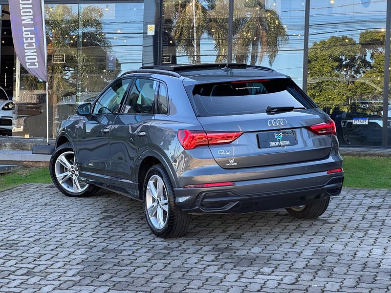 Audi Q3 Black S Line 1.4 TFSI S-tronic 2021/2021 CONCEPT MOTORS PASSO FUNDO / Carros no Vale