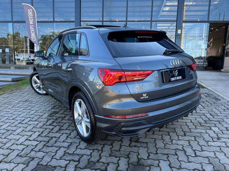 Audi Q3 Black S Line 1.4 TFSI S-tronic 2021/2021 CONCEPT MOTORS PASSO FUNDO / Carros no Vale