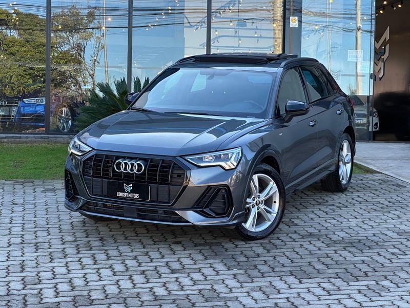 Audi Q3 Black S Line 1.4 TFSI S-tronic 2021/2021 CONCEPT MOTORS PASSO FUNDO / Carros no Vale