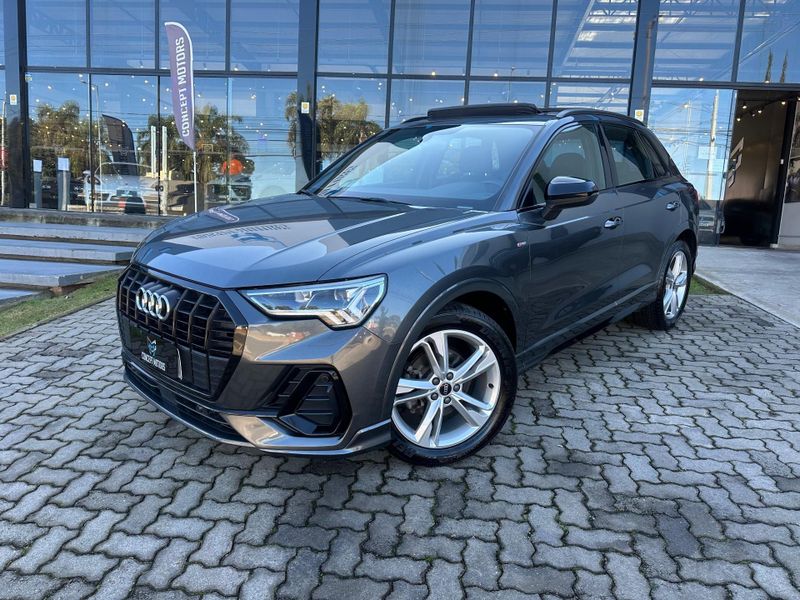 Audi Q3 Black S Line 1.4 TFSI S-tronic 2021/2021 CONCEPT MOTORS PASSO FUNDO / Carros no Vale