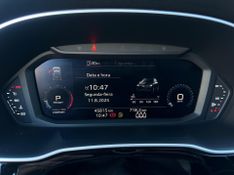 Audi Q3 Black S Line 1.4 TFSI S-tronic 2021/2021 CONCEPT MOTORS PASSO FUNDO / Carros no Vale
