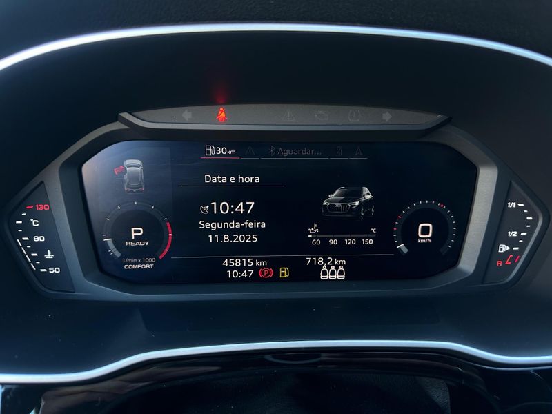 Audi Q3 Black S Line 1.4 TFSI S-tronic 2021/2021 CONCEPT MOTORS PASSO FUNDO / Carros no Vale