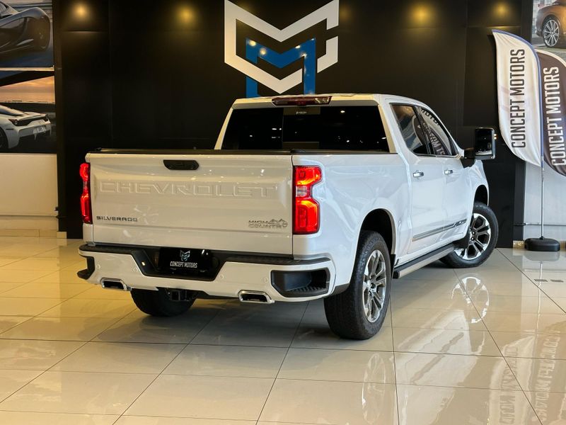 Chevrolet Silverado High Country 5.3 V8 AWD Aut. 2023/2024 CONCEPT MOTORS PASSO FUNDO / Carros no Vale