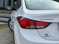 Hyundai Elantra GLS 2.0 16V Flex Aut. 2014/2015 CONCEPT MOTORS PASSO FUNDO / Carros no Vale