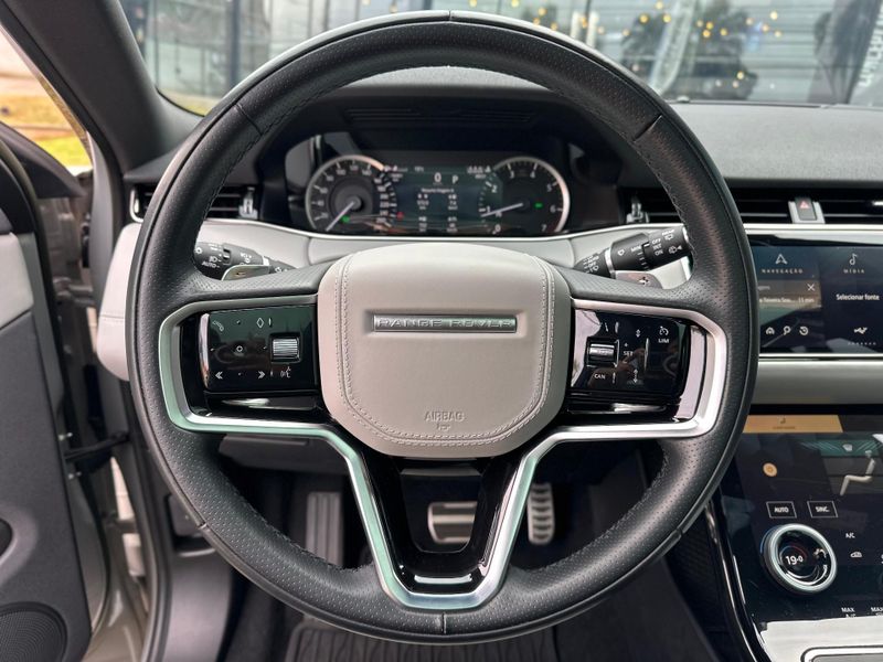 Land Rover Range Rover Evoque Range R.EVOQUE Si4 HSE Dyn 2.0/Flex Aut 2023/2023 CONCEPT MOTORS PASSO FUNDO / Carros no Vale