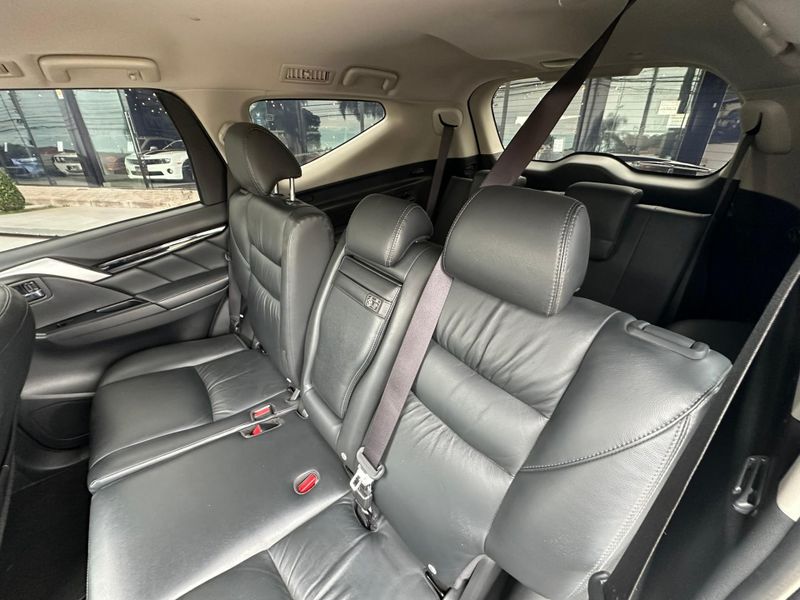 Mitsubishi Pajero Sport HPE 2.4 4×4 Diesel Aut. 2019/2020 CONCEPT MOTORS PASSO FUNDO / Carros no Vale