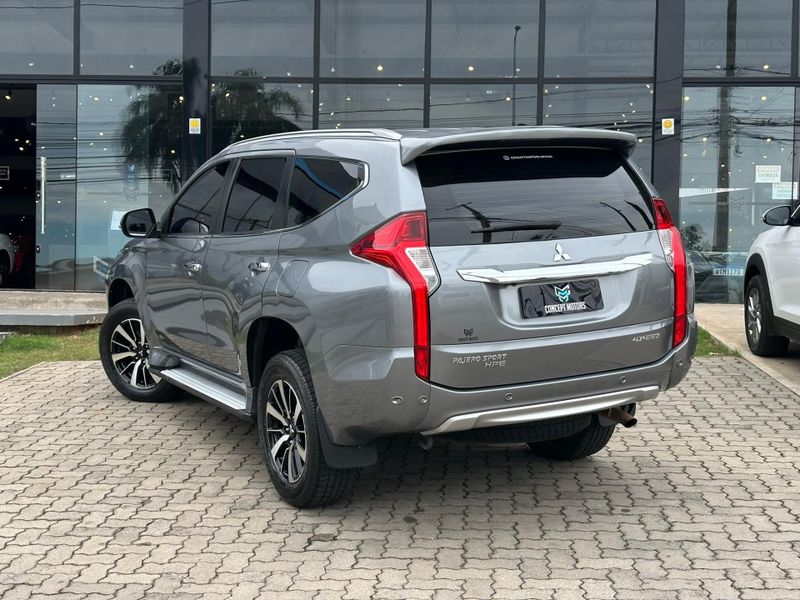 Mitsubishi Pajero Sport HPE 2.4 4×4 Diesel Aut. 2019/2020 CONCEPT MOTORS PASSO FUNDO / Carros no Vale