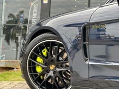 Porsche Panamera 4 2.9 (HÃ­brido) 2019/2020 CONCEPT MOTORS PASSO FUNDO / Carros no Vale