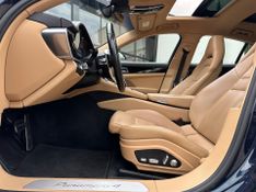 Porsche Panamera 4 2.9 (HÃ­brido) 2019/2020 CONCEPT MOTORS PASSO FUNDO / Carros no Vale