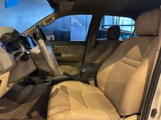 Toyota Hilux SW4 SRV D4-D 4×4 3.0 TDI Dies Aut 2012/2013 CONCEPT MOTORS PASSO FUNDO / Carros no Vale