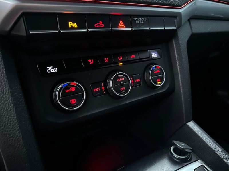 Volkswagen Amarok Extreme CD 3.0 4×4 TB Dies Aut. 2020/2020 CONCEPT MOTORS PASSO FUNDO / Carros no Vale
