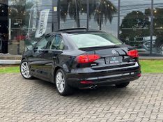 Volkswagen Jetta Highline 2.0 TSI 16V 4p Tiptronic 2016/2016 CONCEPT MOTORS PASSO FUNDO / Carros no Vale
