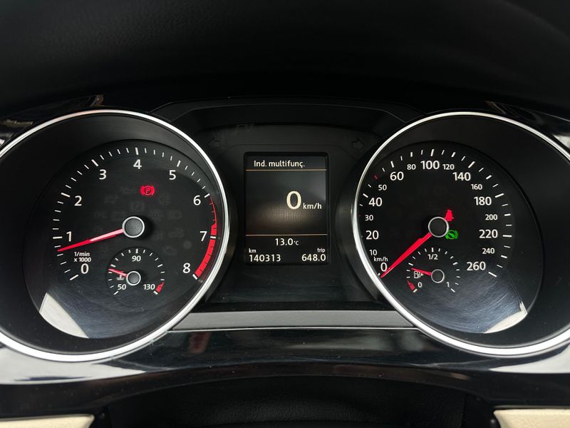 Volkswagen Jetta Highline 2.0 TSI 16V 4p Tiptronic 2016/2016 CONCEPT MOTORS PASSO FUNDO / Carros no Vale