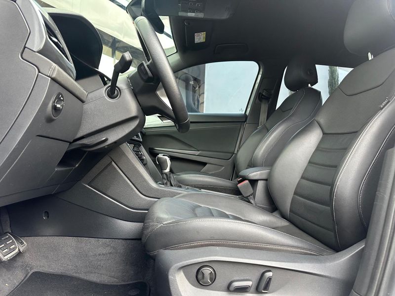 Volkswagen Taos Highline 1.4 250 TSI Flex Aut. 2023/2023 CONCEPT MOTORS PASSO FUNDO / Carros no Vale