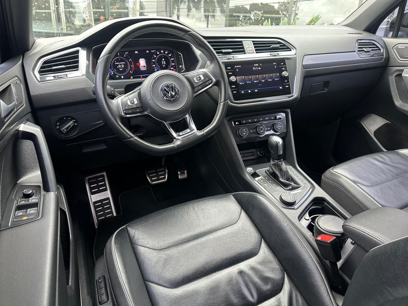 Volkswagen Tiguan Allspac R-Line 350 TSI 2.0 4×4 2019/2020 CONCEPT MOTORS PASSO FUNDO / Carros no Vale