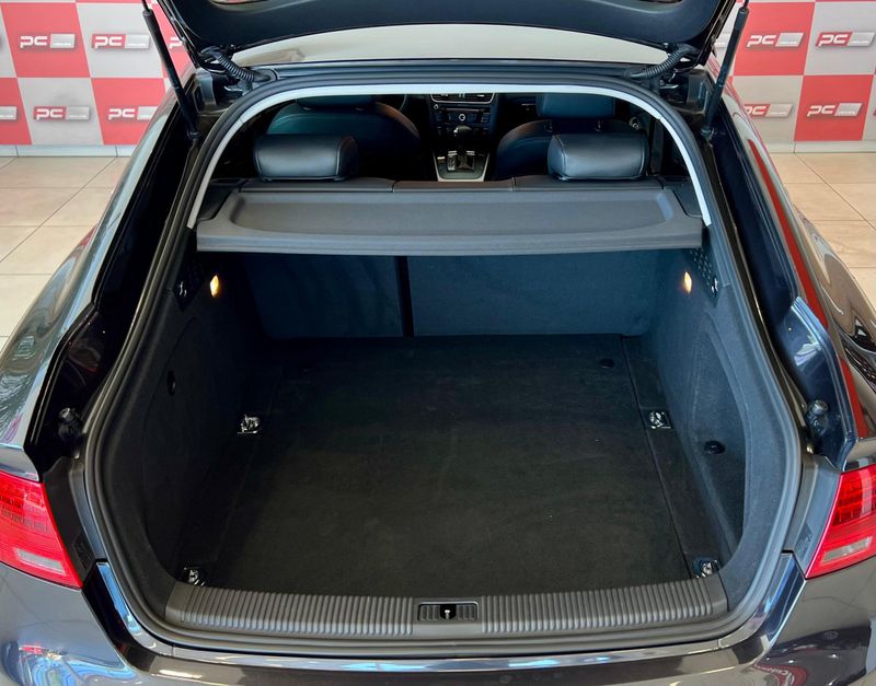 Audi A5 Sportback 2.0 16V TFSI 180cv Multi. 2013/2013 PC VEÍCULOS SANTA CRUZ DO SUL / Carros no Vale