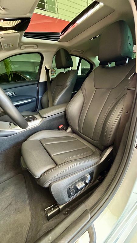BMW 320iA Modern/Sport TB 2.0/A./GP 2020/2021 PC VEÍCULOS SANTA CRUZ DO SUL / Carros no Vale