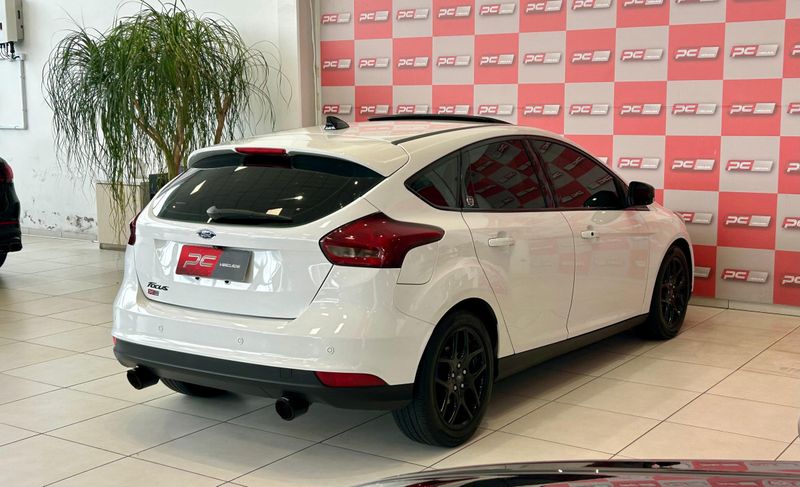 Ford Focus TITA/TITA Plus 2.0 2017/2018 PC VEÍCULOS SANTA CRUZ DO SUL / Carros no Vale
