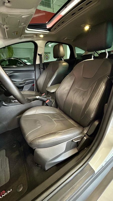 Ford Focus TITA/TITA Plus 2.0 2017/2018 PC VEÍCULOS SANTA CRUZ DO SUL / Carros no Vale