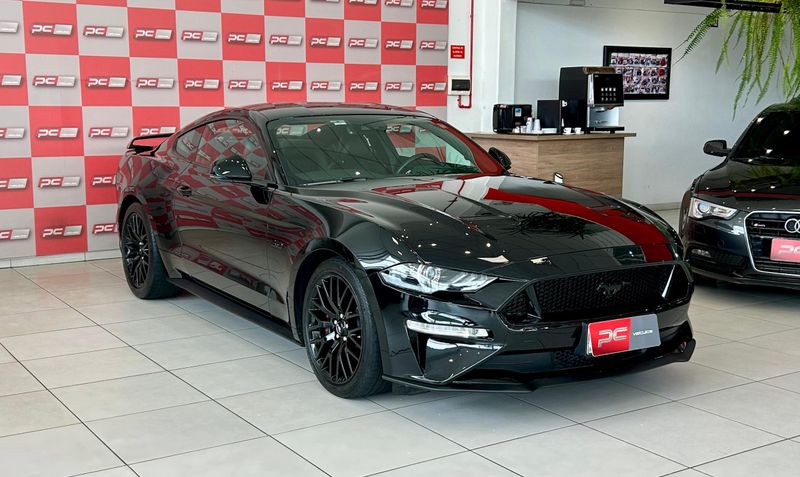 Ford Mustang GT Premium 5.0 V8 2018/2019 PC VEÍCULOS SANTA CRUZ DO SUL / Carros no Vale