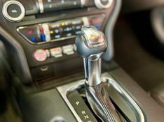 Ford Mustang GT Premium 5.0 V8 2018/2019 PC VEÍCULOS SANTA CRUZ DO SUL / Carros no Vale