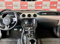 Ford Mustang GT Premium 5.0 V8 2018/2019 PC VEÍCULOS SANTA CRUZ DO SUL / Carros no Vale