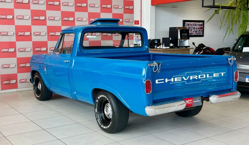 CHEVROLET C-10 CD 2.5/ 4.1 1982/1982 PC VEÍCULOS SANTA CRUZ DO SUL / Carros no Vale