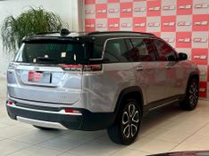 Jeep Commander Limited T270 1.3 TB 2022/2023 PC VEÍCULOS SANTA CRUZ DO SUL / Carros no Vale