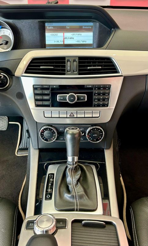Mercedes-Benz C-180 CGI Coupe Sport 1.6 TB 16V 2012/2013 PC VEÍCULOS SANTA CRUZ DO SUL / Carros no Vale