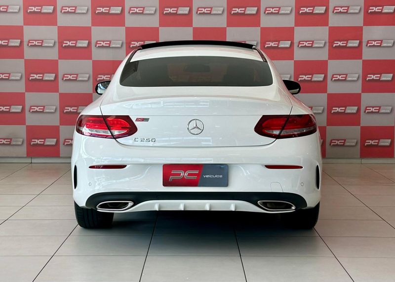 Mercedes-Benz C-250 Sport Coupe 2.0 16V 211cv 2016/2016 PC VEÍCULOS SANTA CRUZ DO SUL / Carros no Vale